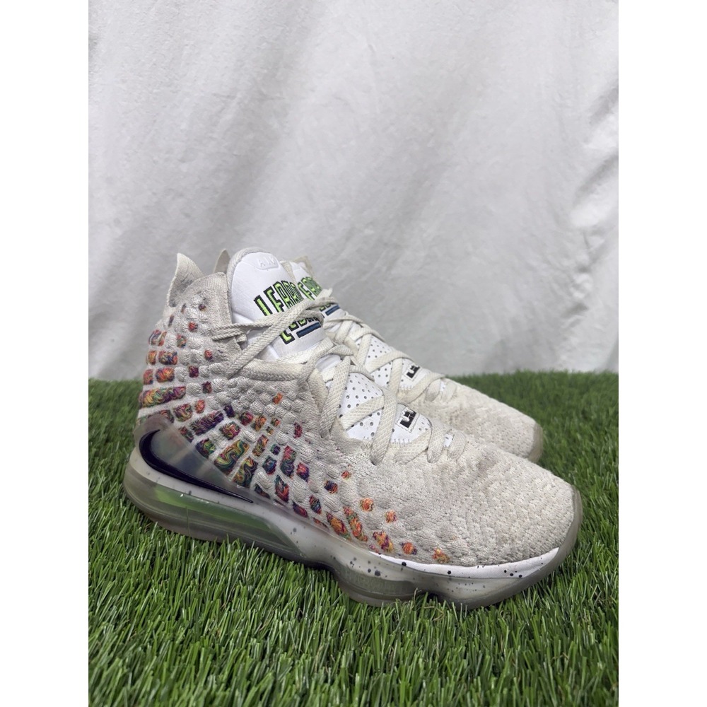 Nike LeBron 17 'Air Command‎ Force' BQ3177-100 men's Sz 8.5 Clean